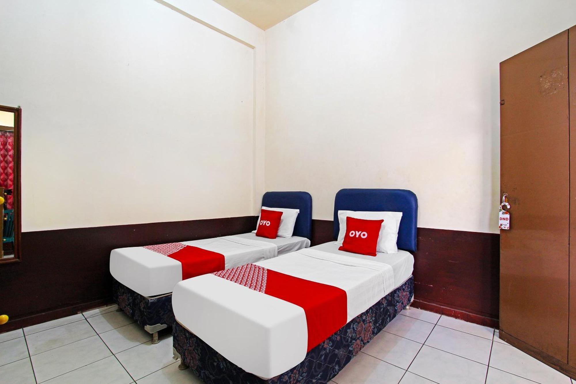 מגלאנג Oyo 91354 Hotel Mutiara מראה חיצוני תמונה