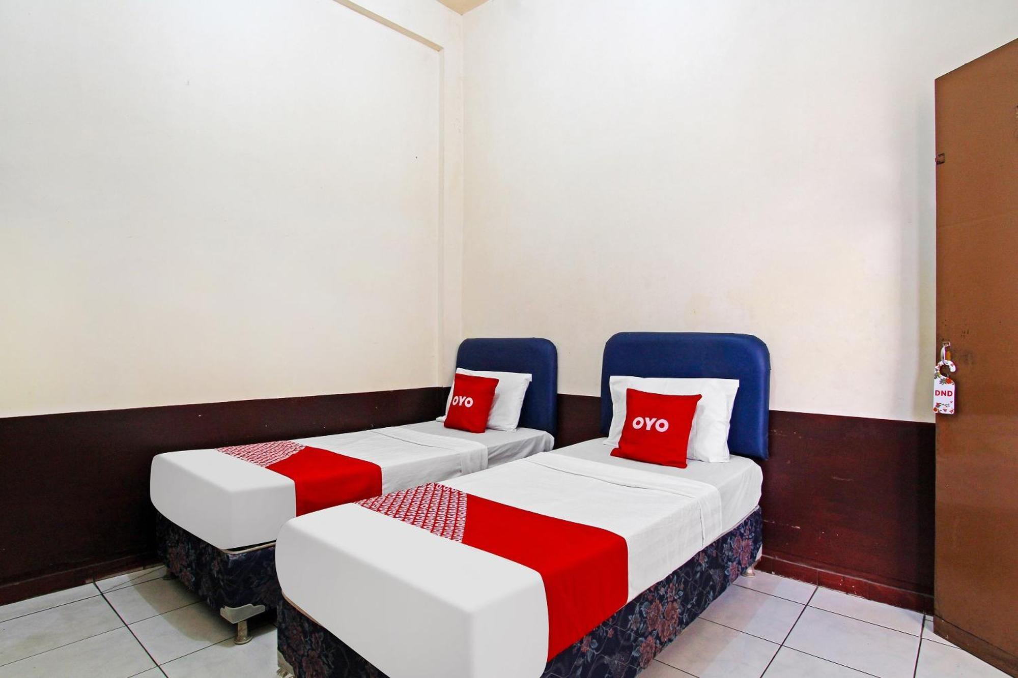מגלאנג Oyo 91354 Hotel Mutiara מראה חיצוני תמונה