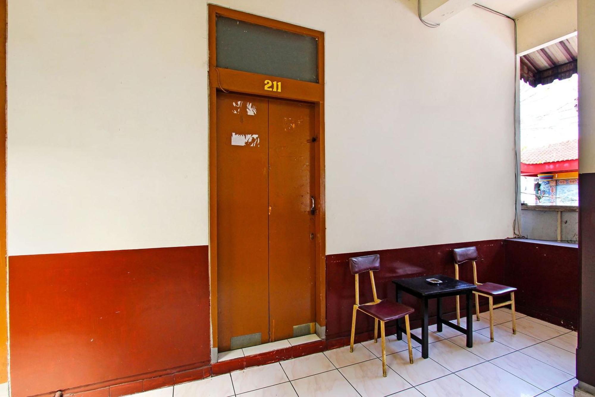 מגלאנג Oyo 91354 Hotel Mutiara מראה חיצוני תמונה